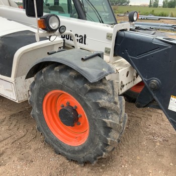 2010 Bobcat V723 Telehandler